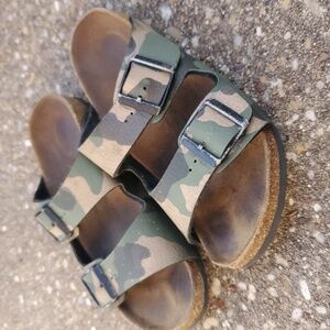 Birkenstock Camo Arizona Army Green Two Strap Sandals 33